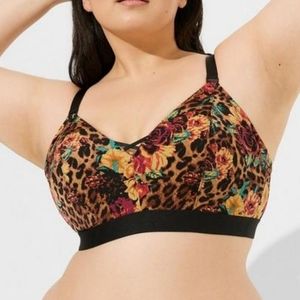 Torrid Buxy Bralette Size 2
